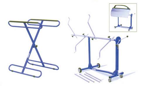Lakierowanie i suszenie powłok zdemontowanych elementów nadwozia wymaga użycia statywów o rozmaitych rozmiarach i funkcjach